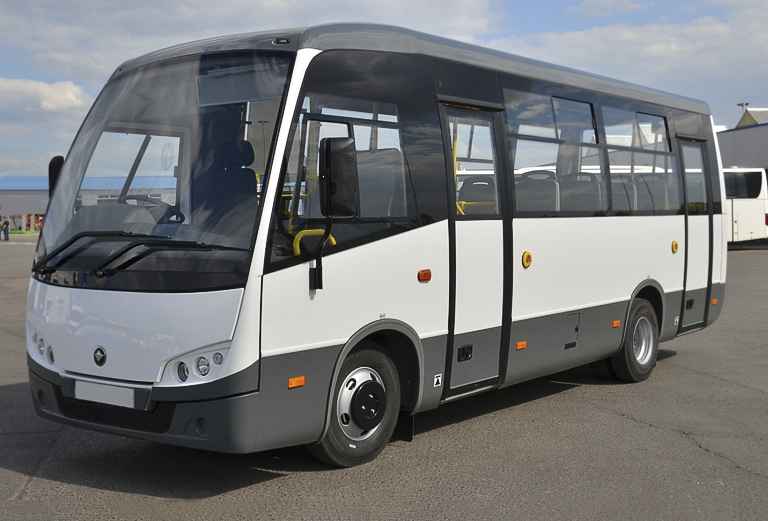 Заказать микроавтобус недорого из Тюмени в Омск